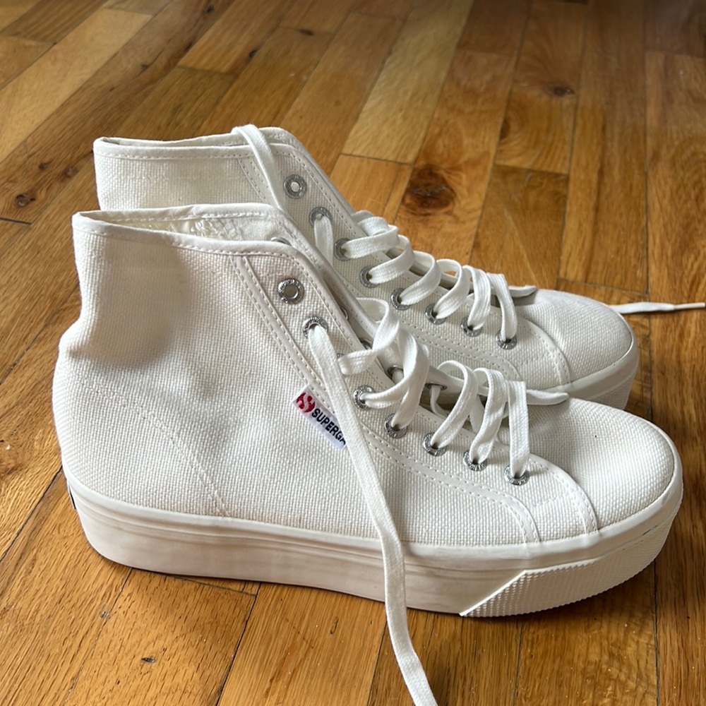 Superga Women’s Platform High Top Sneaker - White Size 40